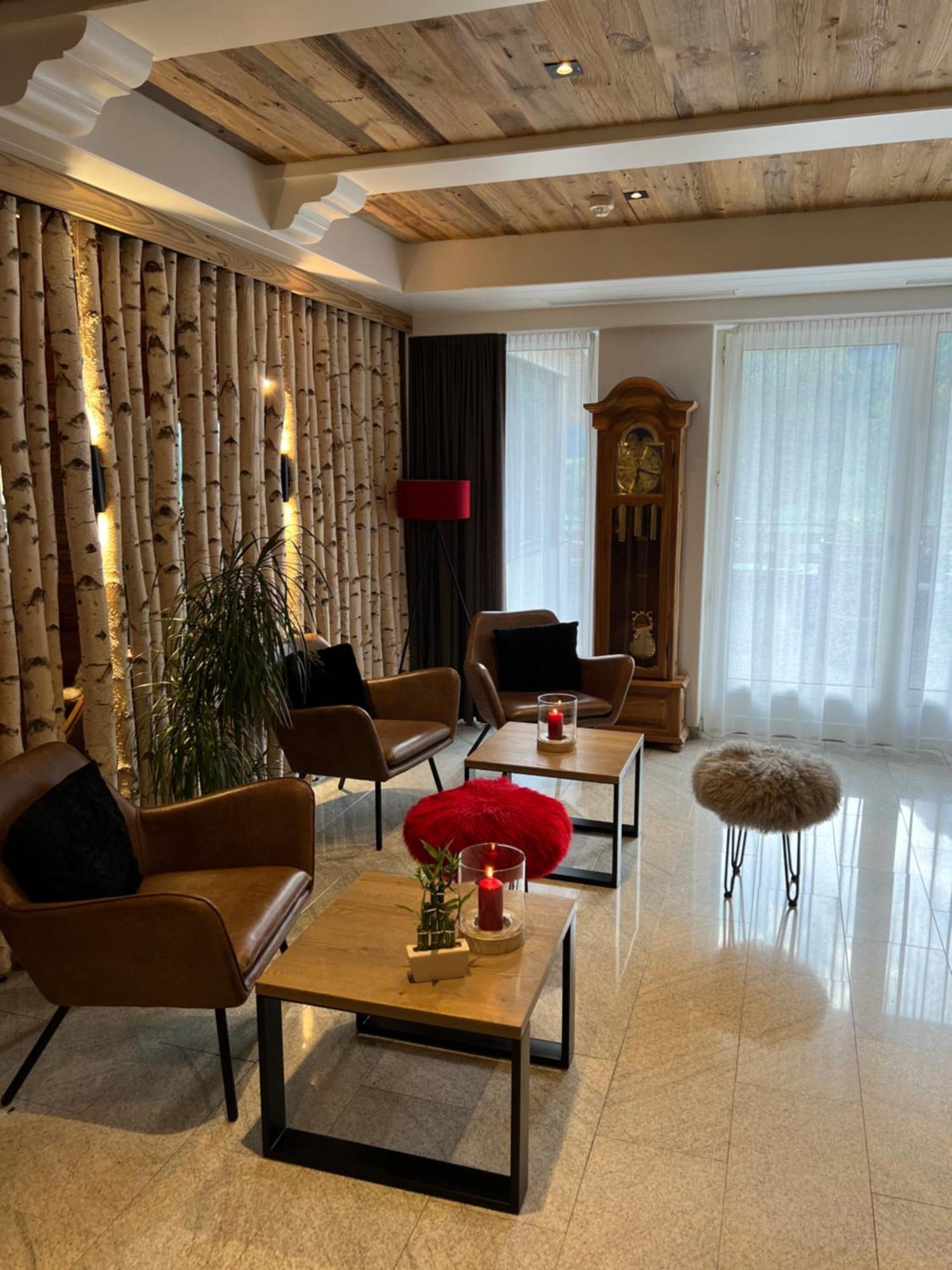 Hotel Alfa Superieur - Leukerbad-Therme المظهر الخارجي الصورة