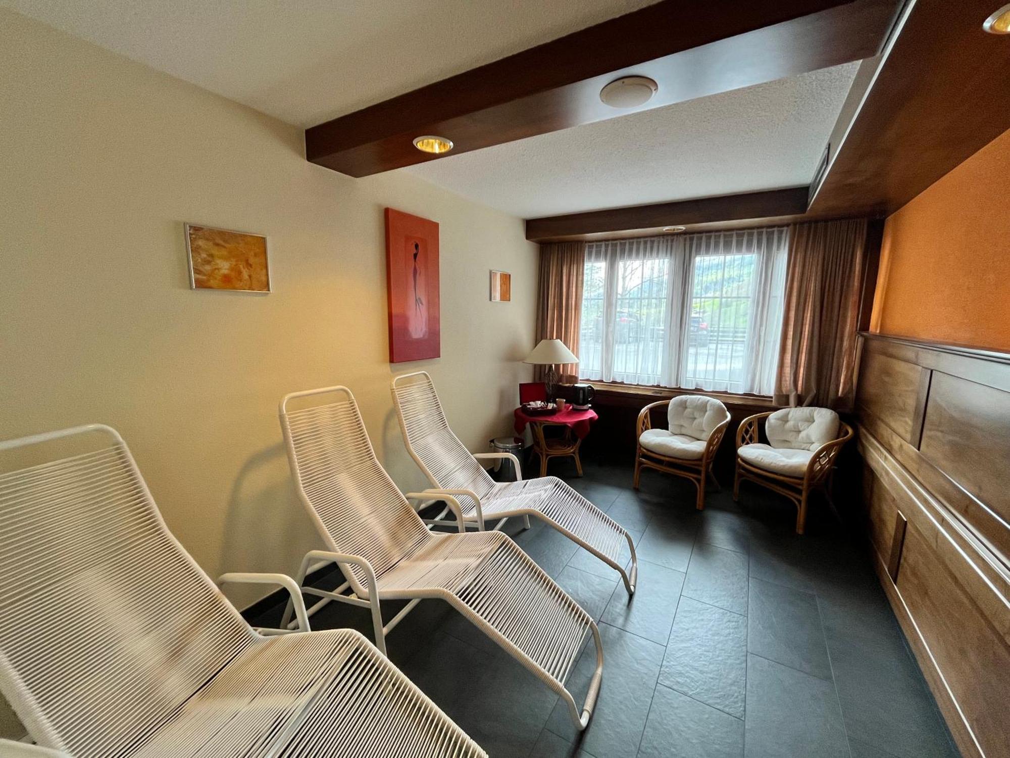 Hotel Alfa Superieur - Leukerbad-Therme المظهر الخارجي الصورة