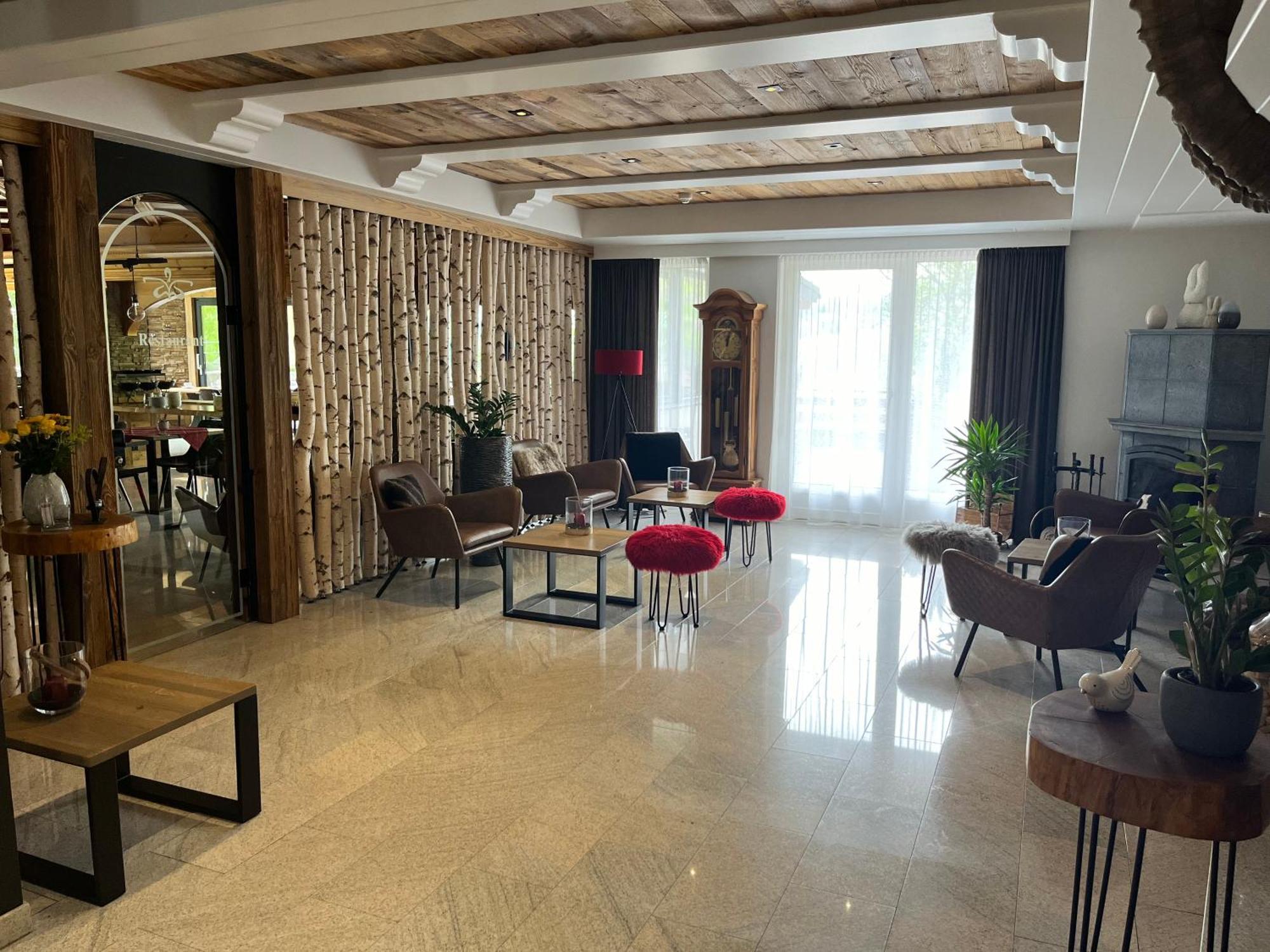 Hotel Alfa Superieur - Leukerbad-Therme المظهر الخارجي الصورة
